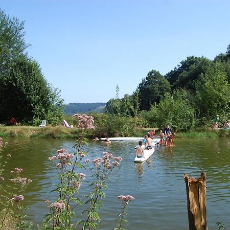 Camping La Foret Du Morvan Vintage Caravan Larochemillay 외부 사진